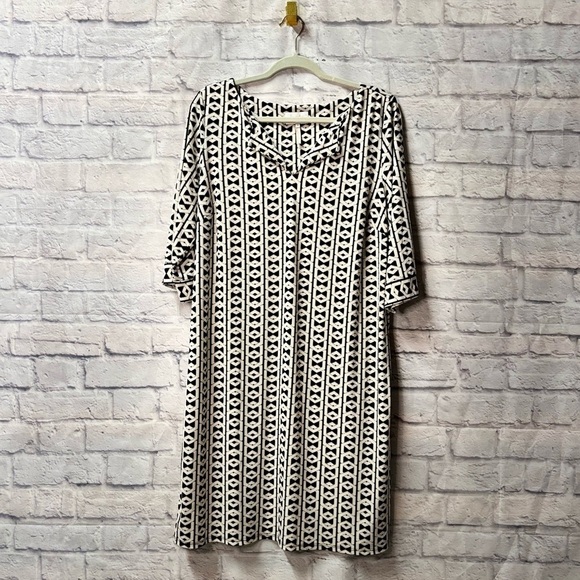 Laundry By Shelli Segal Dresses & Skirts - Laundry By Shelli Segal Geometric Dress